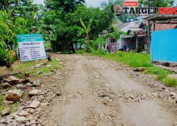 Pembangunan Perkerasan Jalan, Pemdes Cikuya Berharap Segera Dirasakan Oleh Masyarakat Saat Mudik