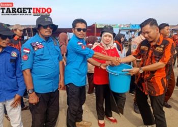 Digagas PW SAPMA Provinsi Banten, Aksi Bersih-bersih Pantai Dalam Rangka Memperingati Hari Lingkungan Sedunia