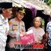 ‎Tinjau Warga Yang Sakit, Camat Sukaresmi Ajak Warga Berobat Lebih Inten