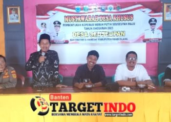 ‎Sekmat Sukaresmi Sampaikan Pesan Camat Pada Peserta MUSDESUS Pembentukan Koperasi di Desa Seuseupan