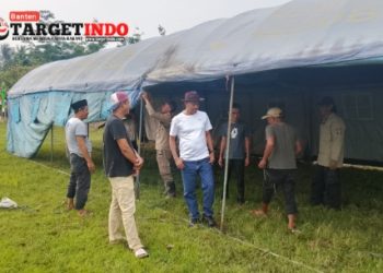 Camat Tinjau Persiapan Kegiatan Sukaresmi AgriFest 2025 di Alun-alun Kecamatan