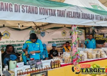 Petani Pandeglang Menampilkan Hasil Produk Unggulan Pertaniannya di PEDA KTNA Cilegon