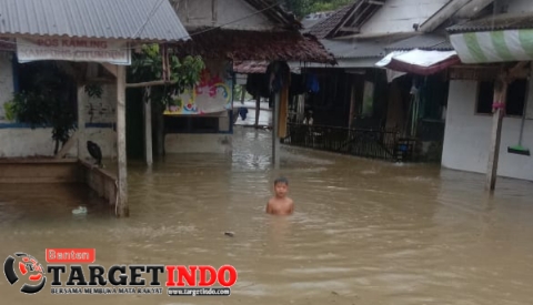 Menjadi Langganan Banjir, Hati Nurani yang Diuji dari Warga Patia