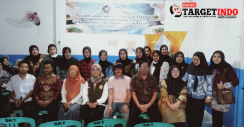 Yayasan Berkah Madani Mandiri Gelar Pelatihan Bagi Penjamah Makanan di SPPG Sumberwaras