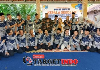 Dihadiri Camat Sukaresmi, Kegiatan Paturai Tineung Purna Bakti Penuh Kekeluargaan