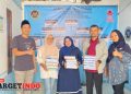 Bagikan Buku ke Anak Yatim Piatu, SPPG SINDANGLAYA 2  Hadir di Tengah Warga